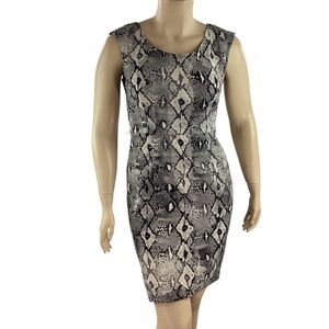 London Style Sleeveless Sheath Dress Gray Snakeskin Print 12
